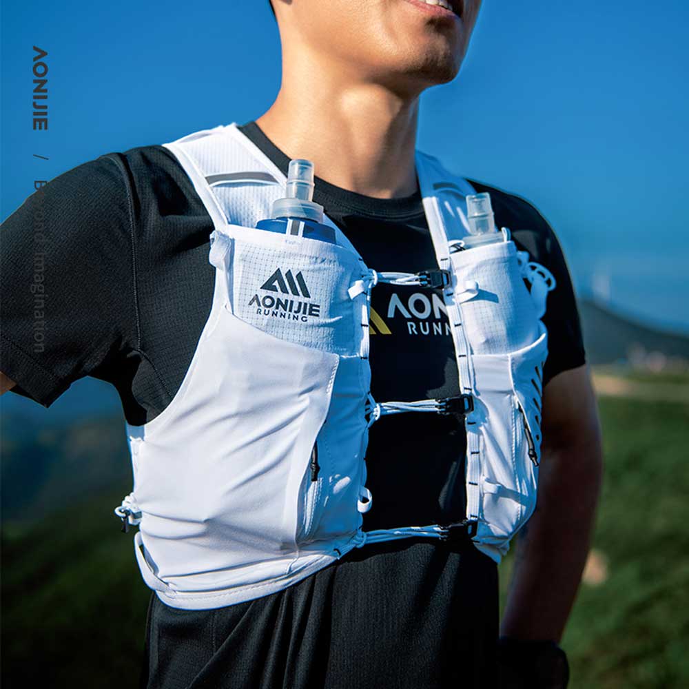 Chaleco AONIJIE PRO 10L - blanco