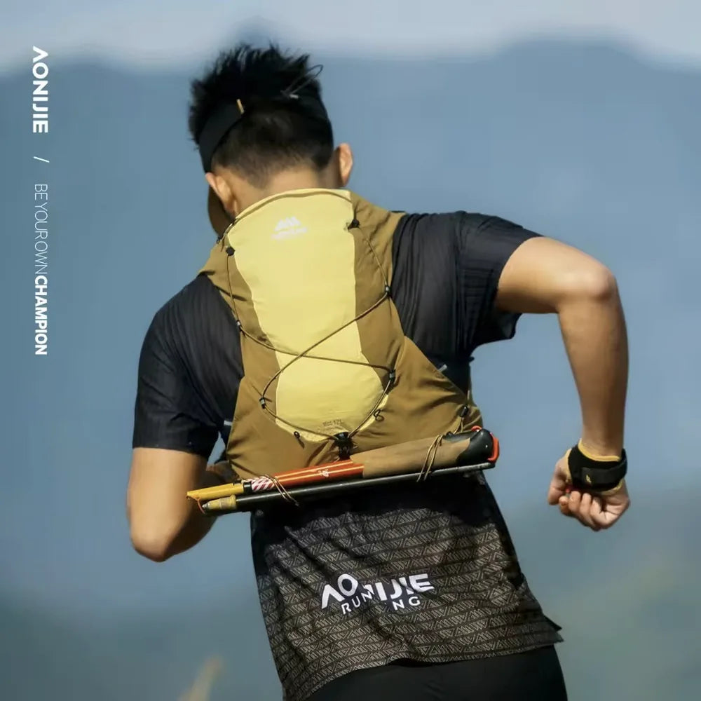 Chaleco AONIJIE Mont Blanc 12L - amarillo
