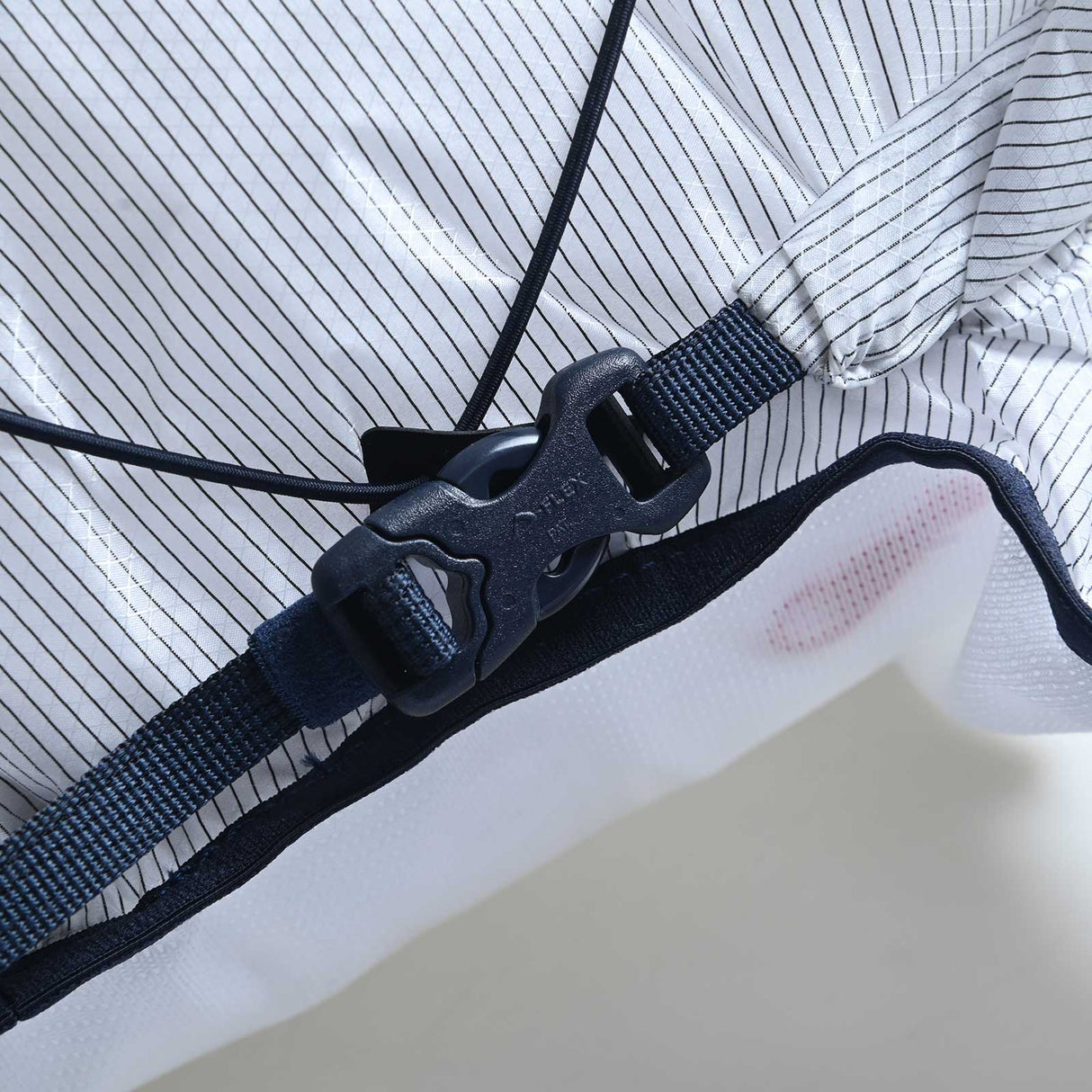 Chaleco AONIJIE PRO 15L - negro