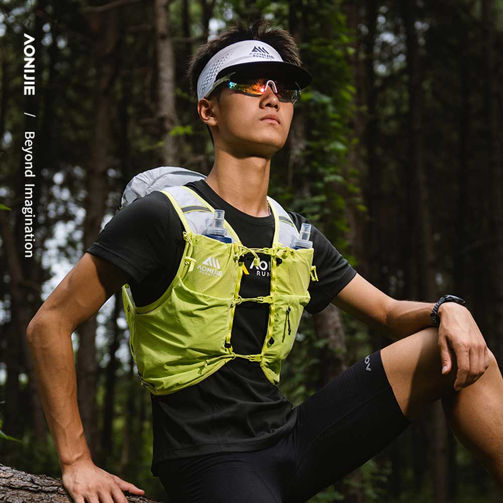 Chaleco AONIJIE PRO 15L - amarillo